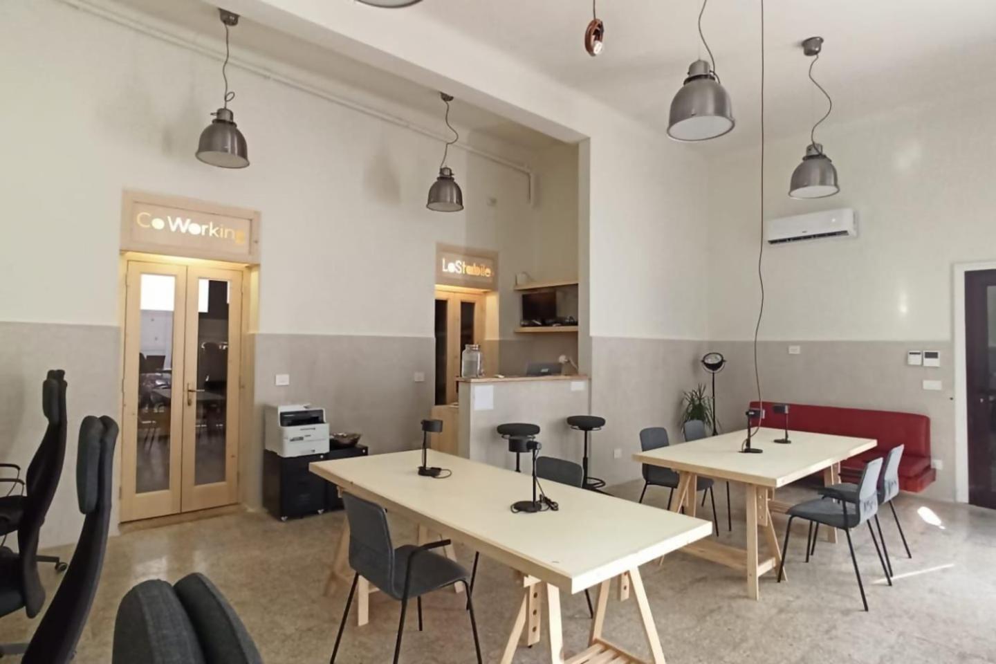 Lostabile Guesthouse & Coworking Bari Extérieur photo
