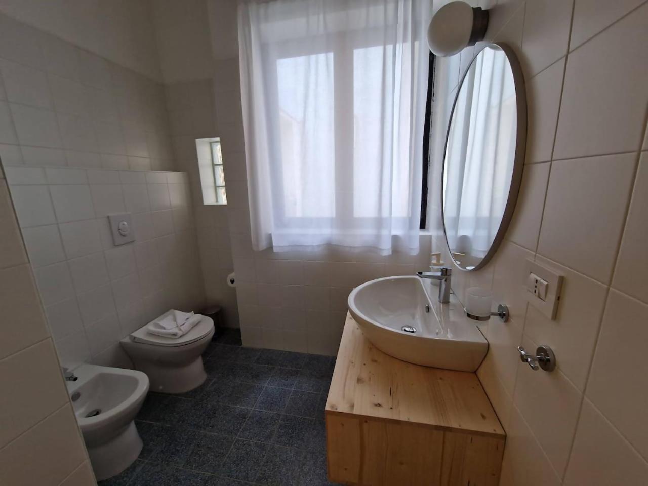 Lostabile Guesthouse & Coworking Bari Extérieur photo