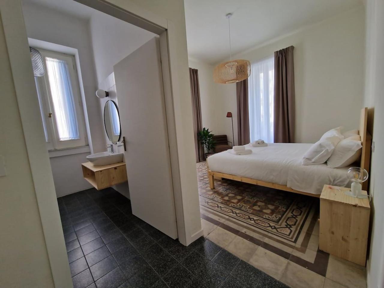 Lostabile Guesthouse & Coworking Bari Extérieur photo
