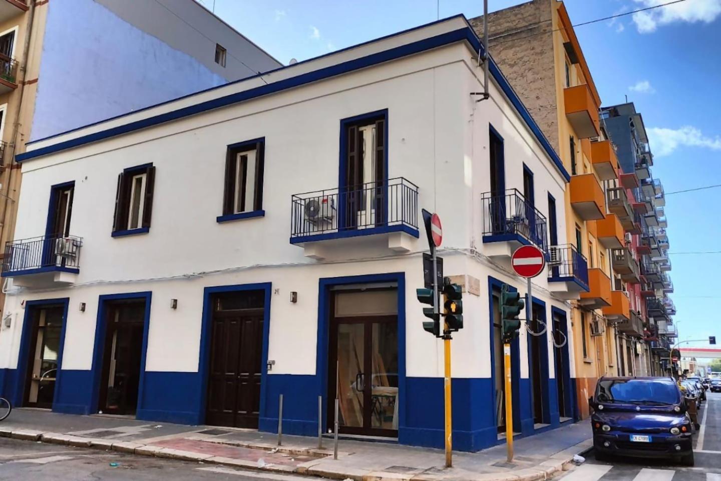 Lostabile Guesthouse & Coworking Bari Extérieur photo
