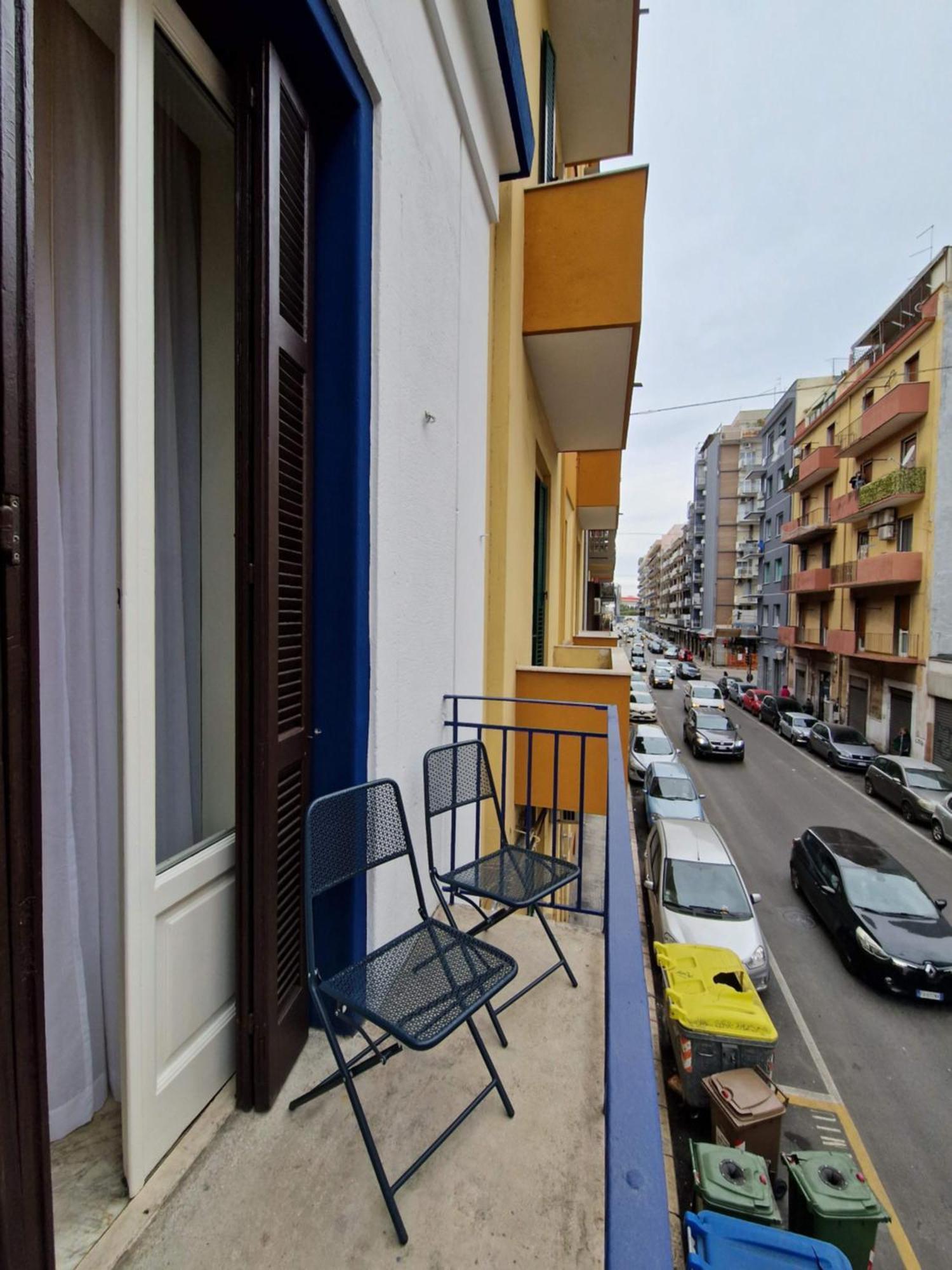 Lostabile Guesthouse & Coworking Bari Extérieur photo