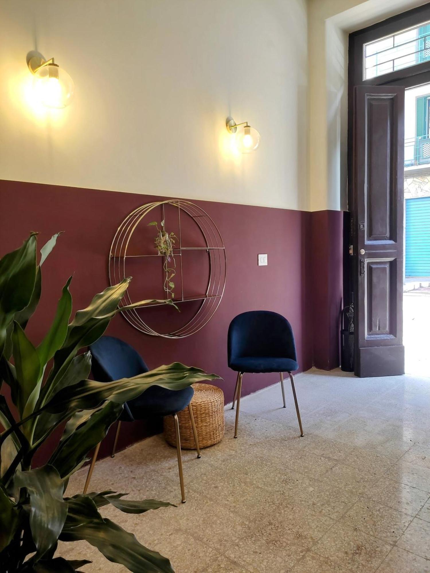 Lostabile Guesthouse & Coworking Bari Extérieur photo